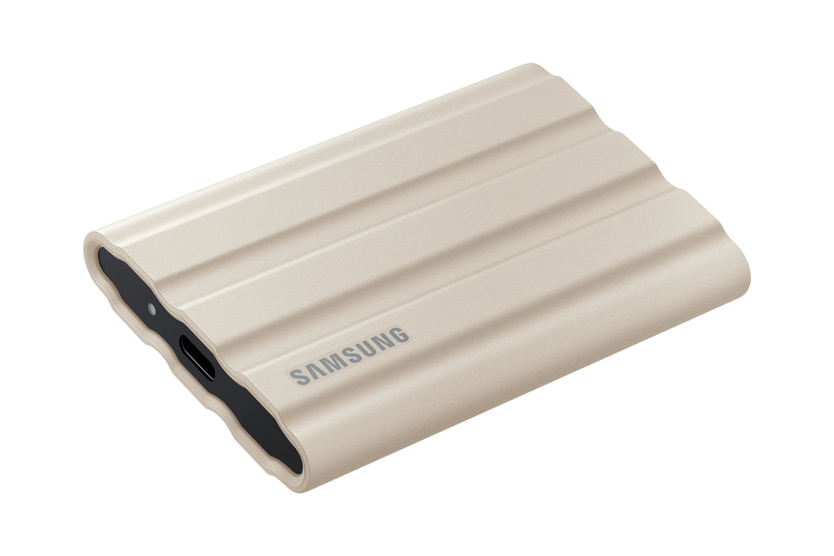 SSD    2TB Samsung Portable SSD T7 Shield USB3.2 Beige extern Kit